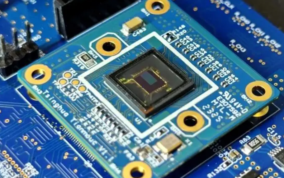 類腦互補視覺芯片“天眸芯”應用優(yōu)勢與芯片清洗介紹