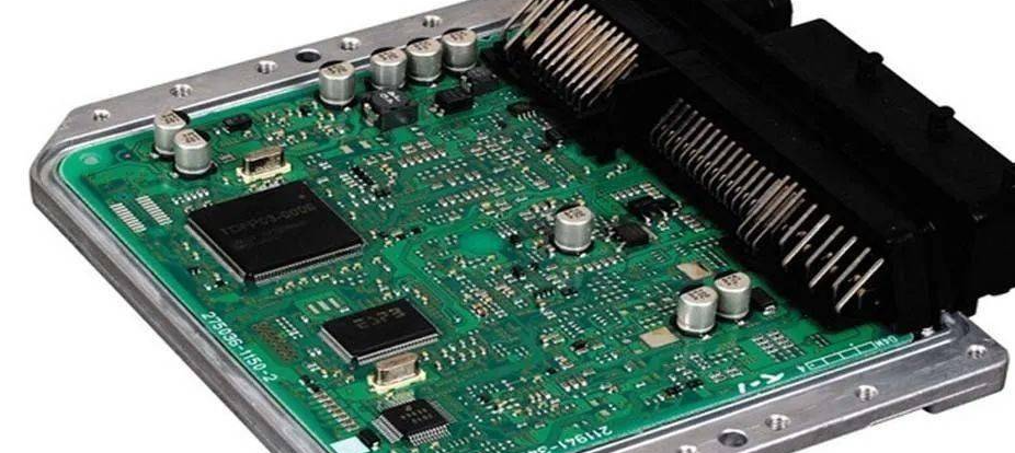 新能源汽車主控芯片（SoC）封裝技術的關鍵挑戰(zhàn)與主控芯片封裝清洗劑介紹