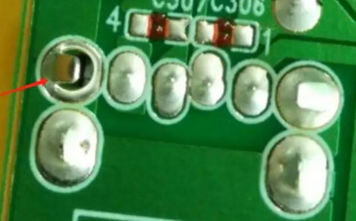 在PCBA生產制造過程中焊點合格的要求與PCBA線路板清洗劑介紹