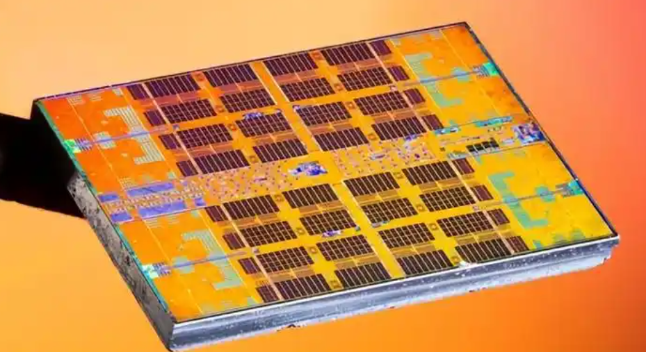 芯粒（Chiplet）集成工藝流程\應(yīng)用市場(chǎng)\發(fā)展趨勢(shì)與挑戰(zhàn)和芯片清洗選擇介紹